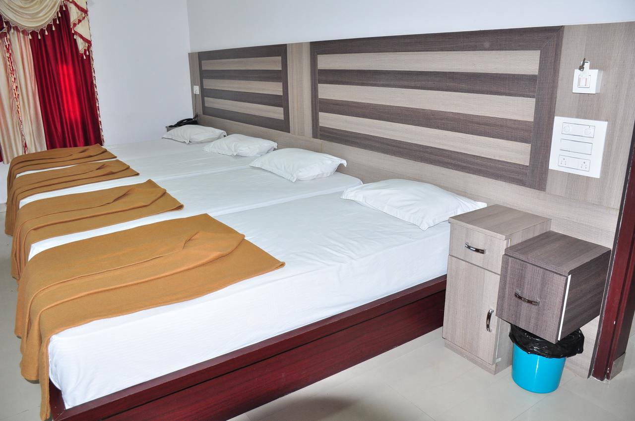 I Park Residency Hotell Bangalore Exteriör bild