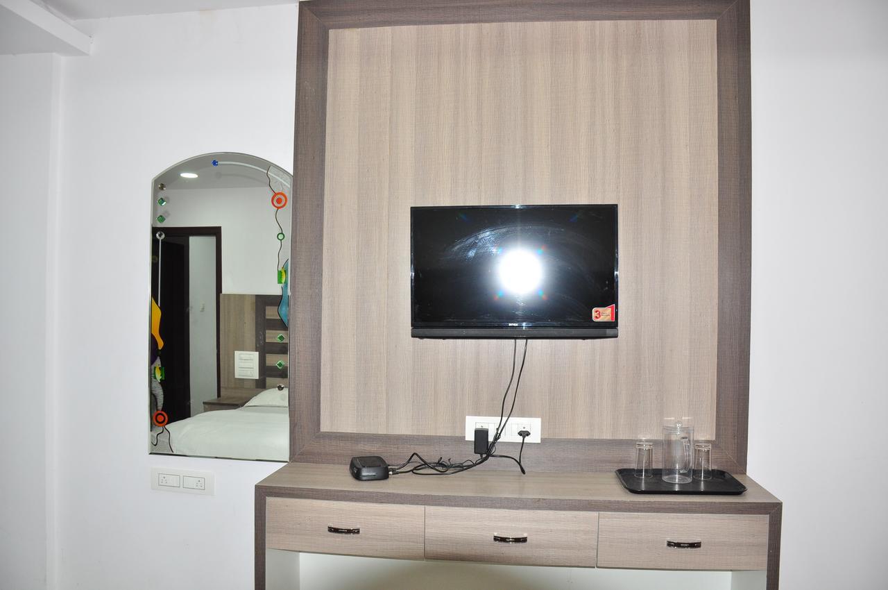 I Park Residency Hotell Bangalore Exteriör bild